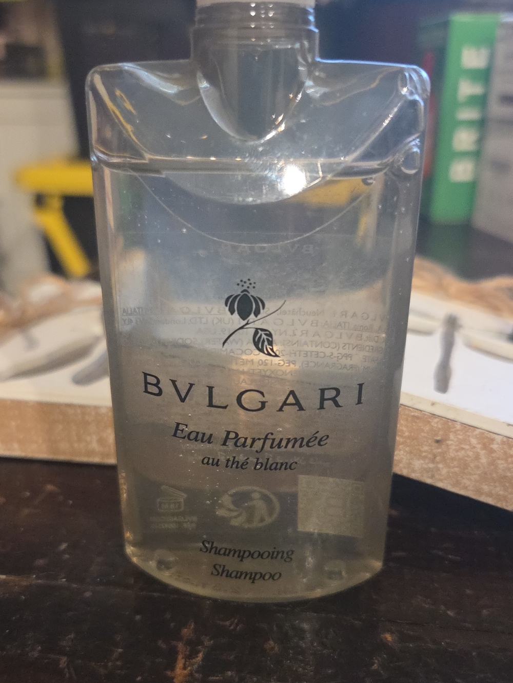 BVLGARI Eau Parfumée Au Thé Blanc Shampoo - Travel Size